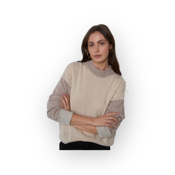 Velvet by Graham & Spencer Sweaters - Velvet Graham & Spencer Cashmere Sweater